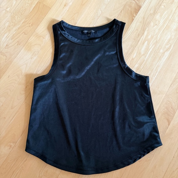 Banana Republic Tops - Banana Republic Cropped Tank Top